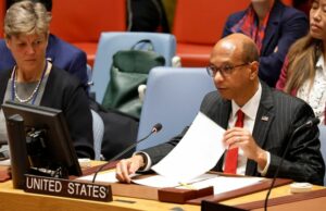 Росія купила в Північній Кореї контейнери з озброєнням для війни проти України