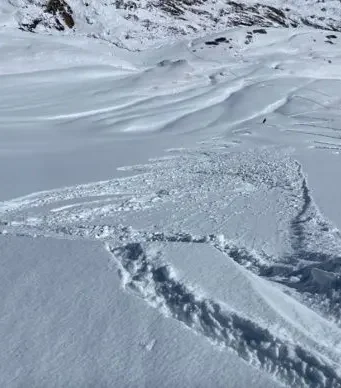 В Колорадо зафиксирована первая лавина, спровоцированная лыжником, в этом сезоне