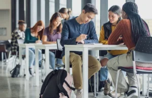 Анализ показывает резкое снижение «тренда» трансgender среди студентов американских колледжей