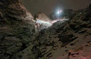 Спасён турист, застрявший на утёсе в Юте во время снежной бури